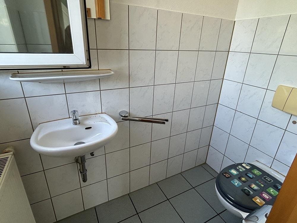 Gäste-WC EG