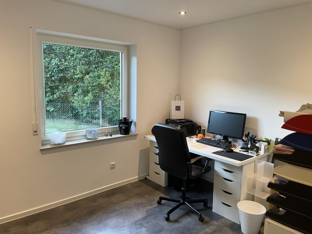 Büro/Kiderzimmer EG