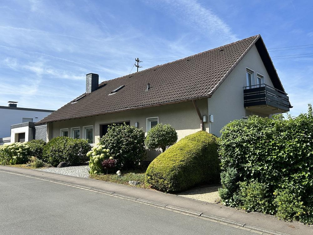 Seitenansicht von rechts