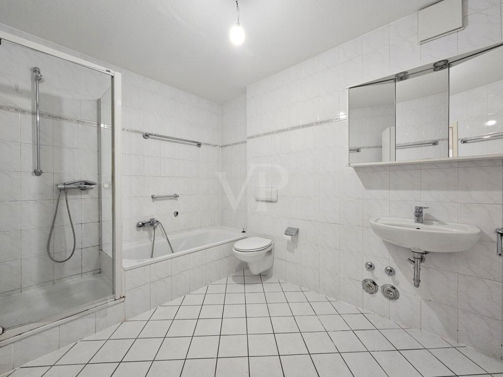 Dusch- und Wannenbad