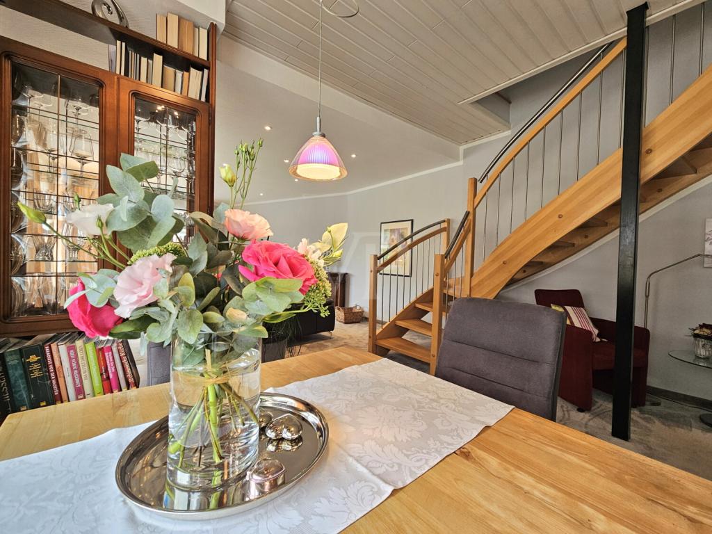 Ansprechendes Ambiente im Essbereich