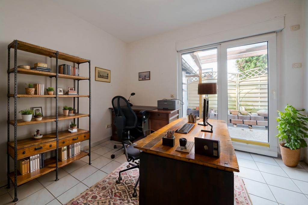Arbeitszimmer