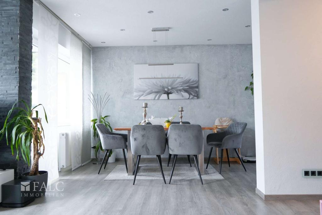 Esszimmer Ansicht 1