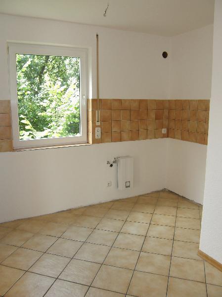 Großzügig geschnittene 3-Zimmer-Dachgeschoss-Wohnung im Zweifamilienhaus. - Foto 3
