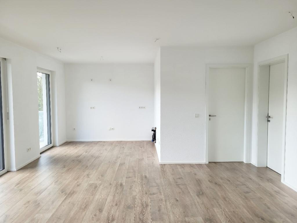 Modern geschnittene 3-Zimmer-Wohnung mit großen Sonnenbalkon in gefragter Lage von Leichlingen! - Foto 1