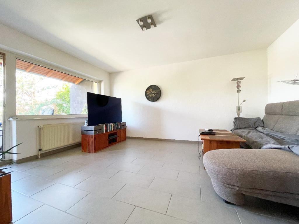 großes Wohnzimmer