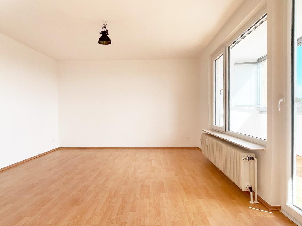 Wohnzimmer Ansicht 2