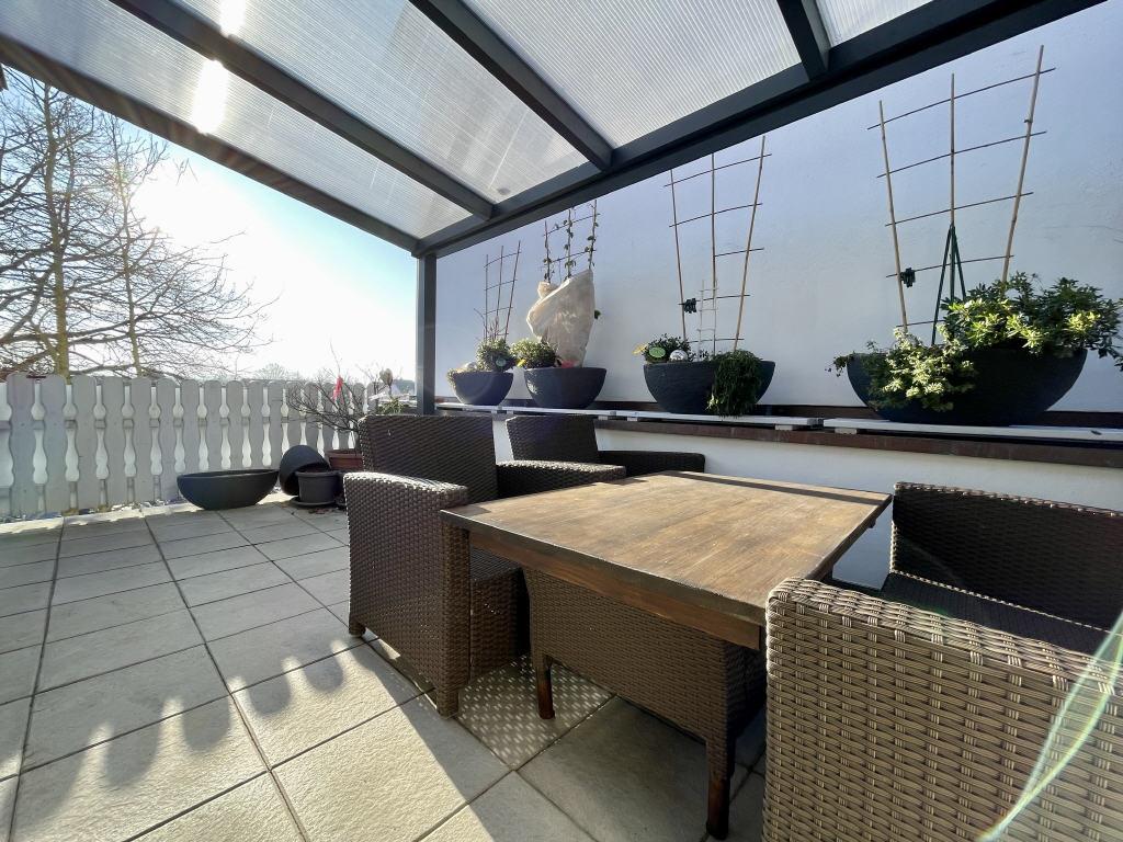 Dachterrasse (OG)