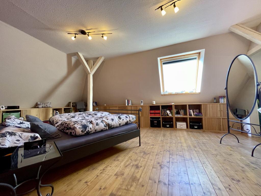 Elternschlafzimmer (DG)