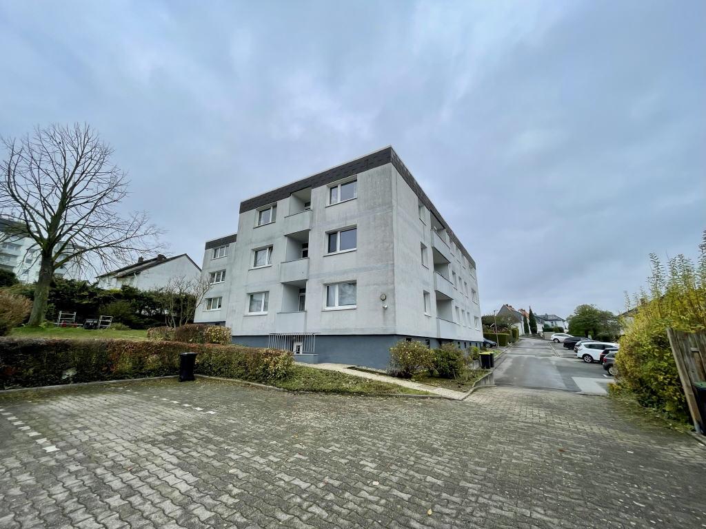 Wohnkomplex + Stellplatzhof