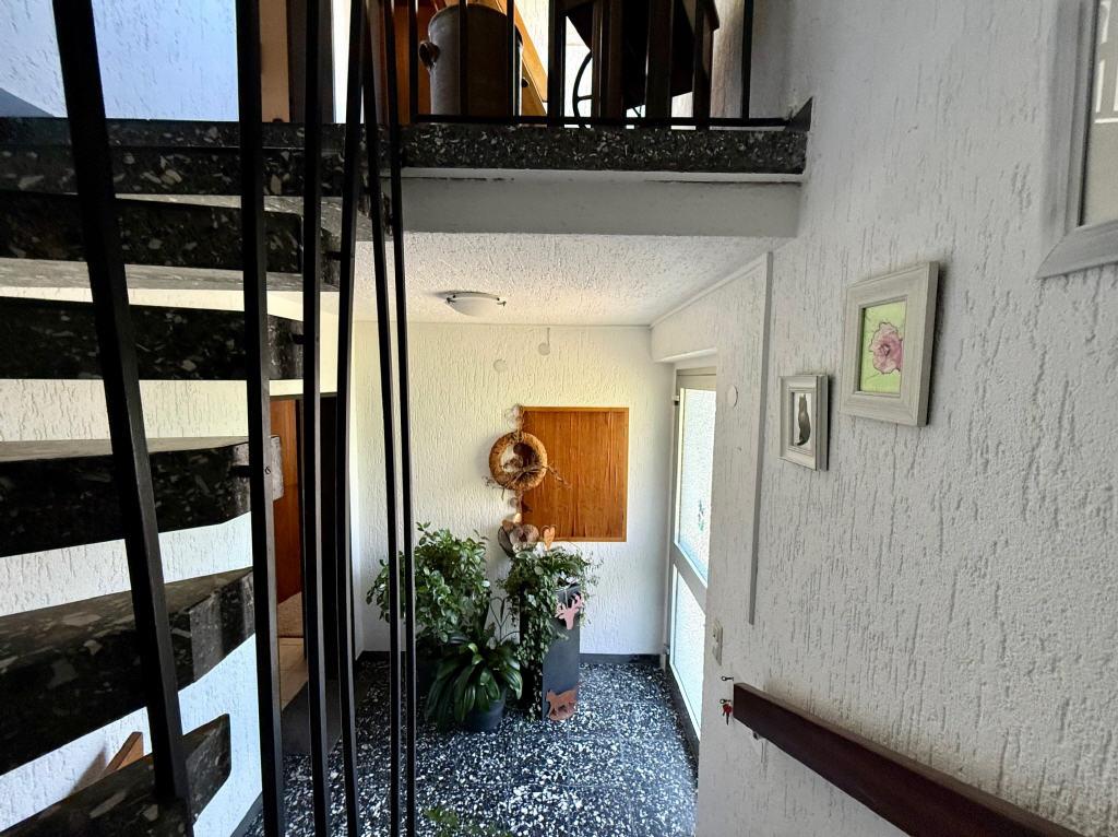 Treppenhaus Erdgeschoss (Eingang)