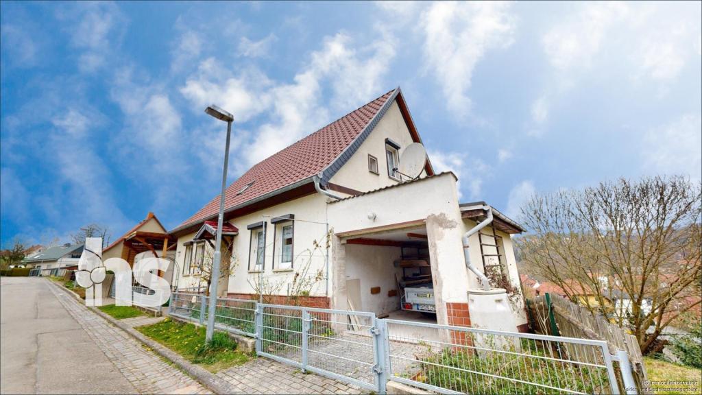 Straßenansicht