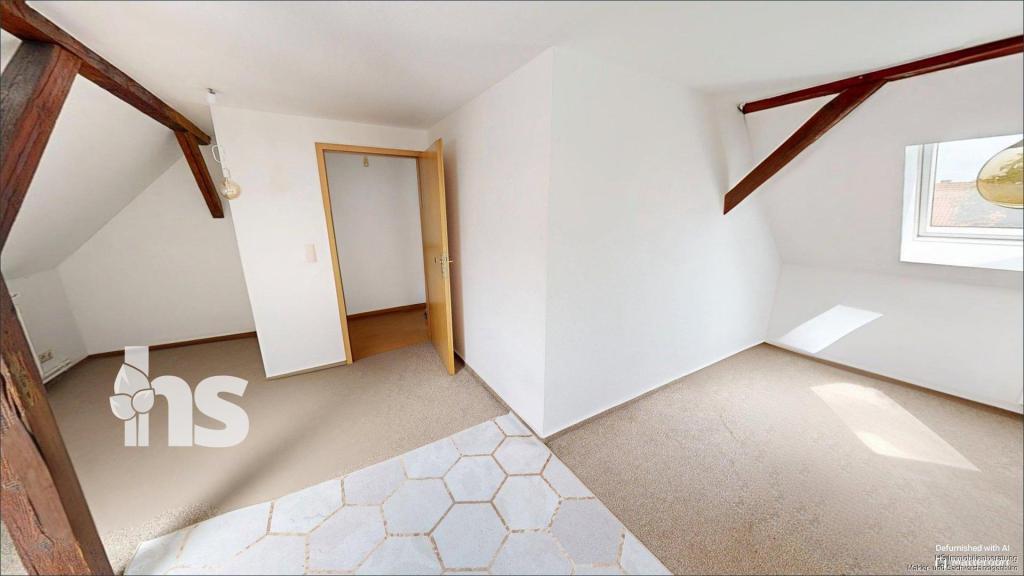 Wohn- und Esszimmer Wohnung DG