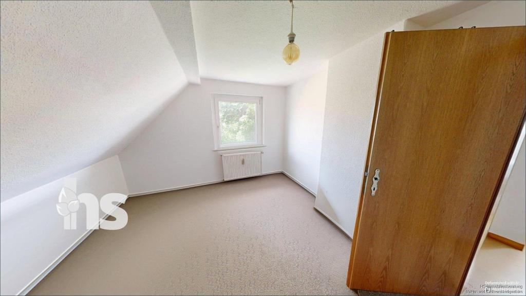 Schlafzimmer Wohnung DG