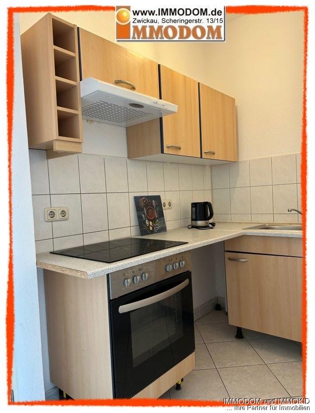 1,5-Zimmer-Wohnung in Zwickau mit BALKON zur Südseite und mit KÜCHENZEILE zu vermieten! - Photo 1
