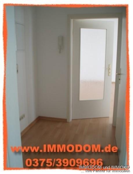 2-Zimmer-Wohnung mit EINBAUKÜCHE, Personenaufzug ins 3.OG und Gast-WC zu vermieten! - Photo 5