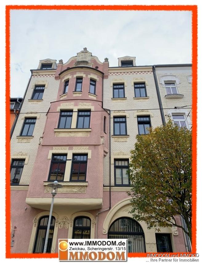 EINBAUKÜCHE, ERKER, PERSONENAUFZUG und PKW-Stellplatz plus eine 2-Zi.-Wohnung im Zentrum... was will man mehr? - Photo 1