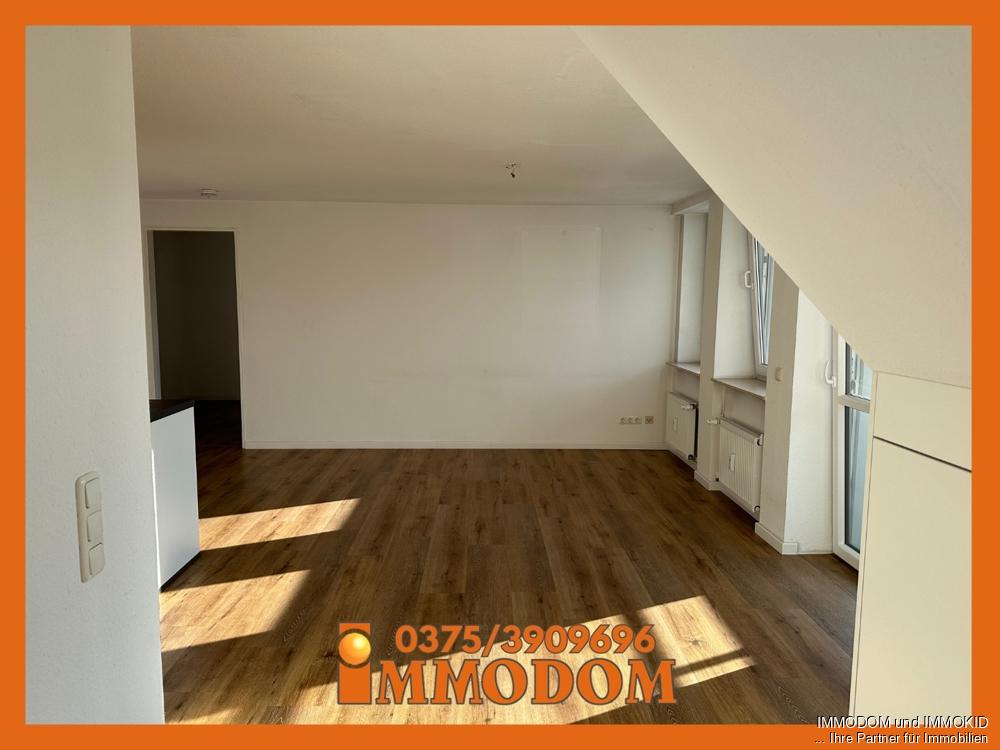 2-Zimmer-Wohnung mit Einbauküche, Balkon und Personenaufzug mitten in Zwickau, zu vermieten! - Foto 2