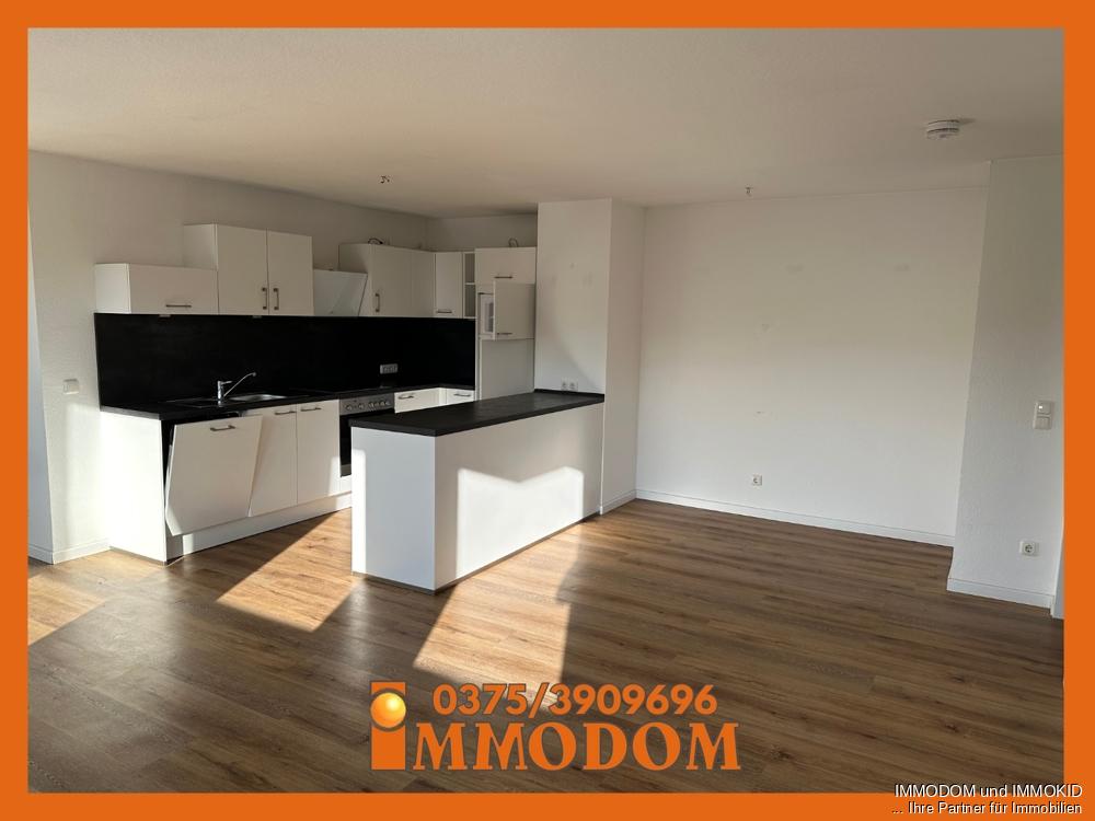 2-Zimmer-Wohnung mit Einbauküche, Balkon und Personenaufzug mitten in Zwickau, zu vermieten! - Foto 3