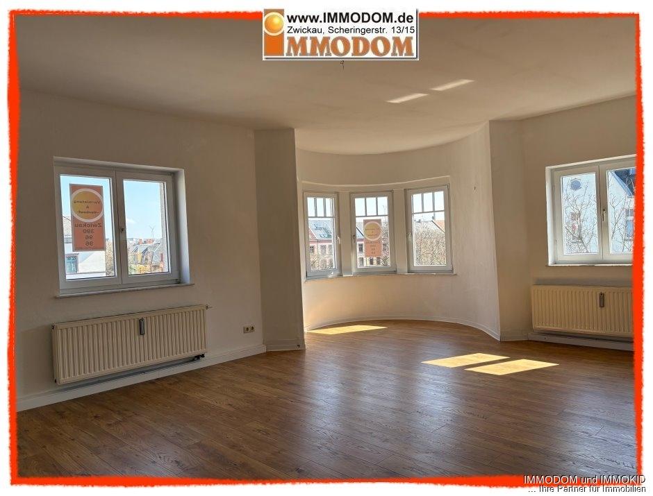 3-Zimmer-Wohnung in Zwickau-Nordvorstadt, herrschaftliches Wohnen mit großer Wohnküche, Erker und 2 Balkonen! - Foto 2
