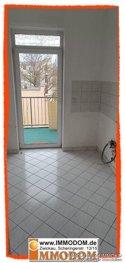 2-Zimmer-Wohnung mit BALKON und LAMINAT zu vermieten! - Photo 1