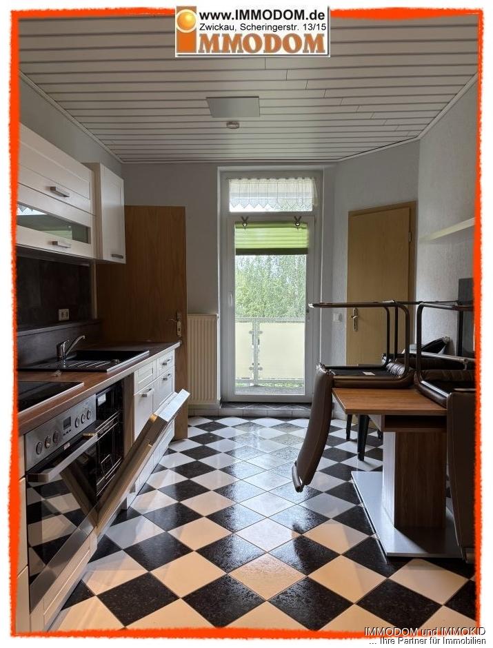 3-Zimmer-Wohnung mit EINBAUKÜCHE und BALKON, klein und günstig, in Zwickau-Marienthal zu vermieten! - Photo 1