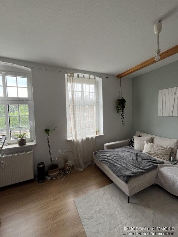 2-Zimmer-Wohnung mit EINBAUKÜCHE, LAMINAT, großer Küche und schönem Badezimmer zu vermieten! - Photo 2