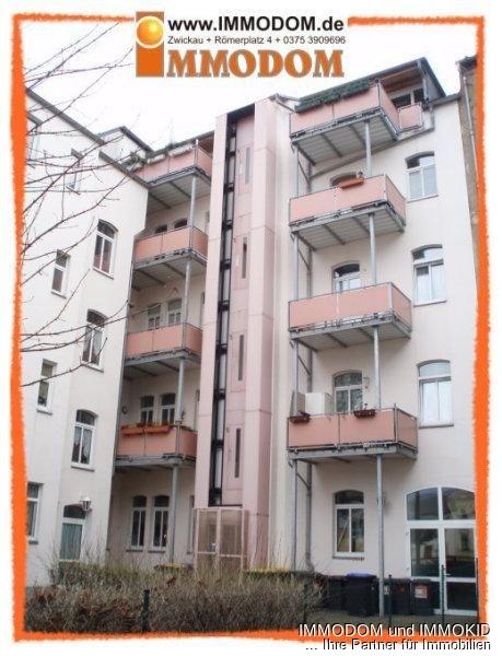 Schön geschnittene 3-Zimmer-Wohnung mit Personenaufzug, BALKON und Gäste-WC zu vermieten! - Photo 2