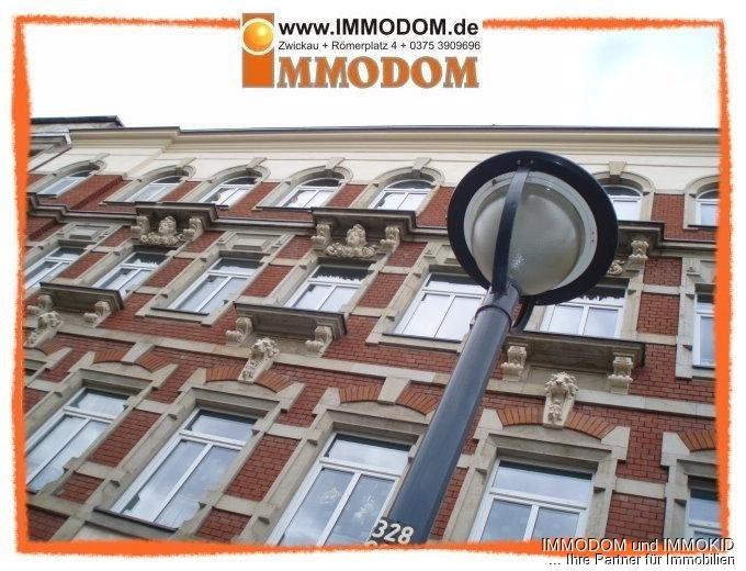 Schön geschnittene 3-Zimmer-Wohnung mit Personenaufzug, BALKON und Gäste-WC zu vermieten! - Photo 1