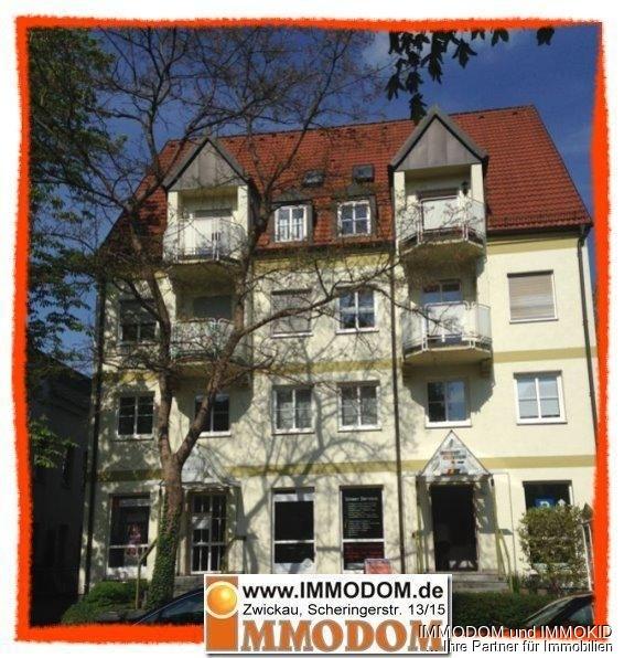 2-Zimmer-Dachgeschosswohnung mit EINBAUKÜCHE in Zwickau-Zentrum zu vermieten! - Foto 1