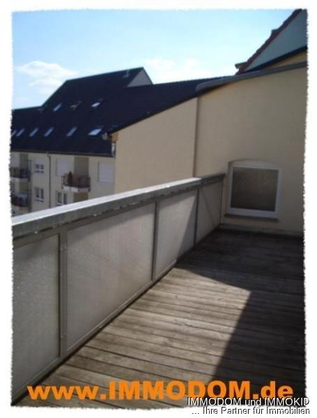 3-Zimmer-Wohnung mit riesigem Südbalkon, hübsch und zentrumsnach, zu vermieten! - Photo 2