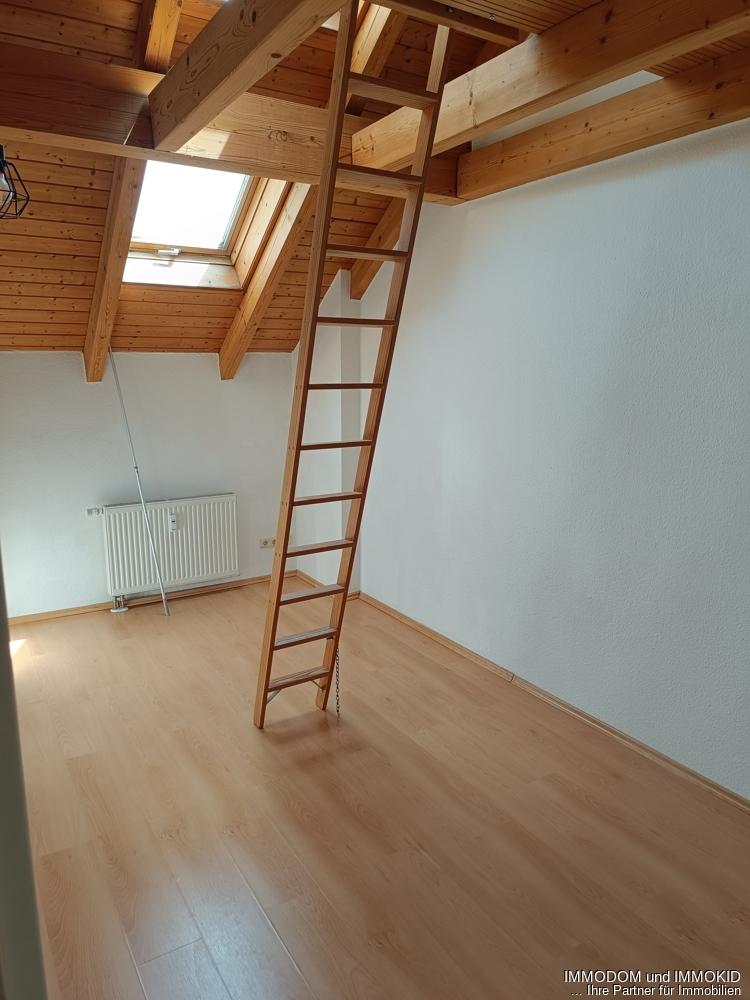 Sehr schöne 3-Zimmer-Wohnung über 3 Etagen mit Dachterrasse in ruhiger Citylage zu vermieten! - Foto 5