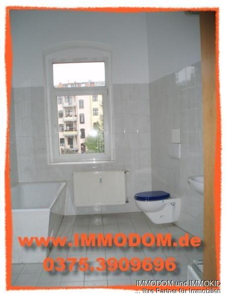 3-Zimmer-Wohnung mit LAMINAT, BALKON und Tageslichtbad mit Wanne und Dusche zu vermieten! - Foto 3