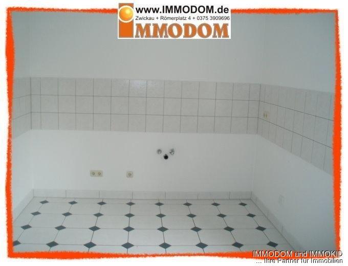 3-Zimmer-Wohnung in Zwickau mit EINBAUKÜCHE, BALKON und PERSONENAUFZUG zu vermieten! - Photo 4