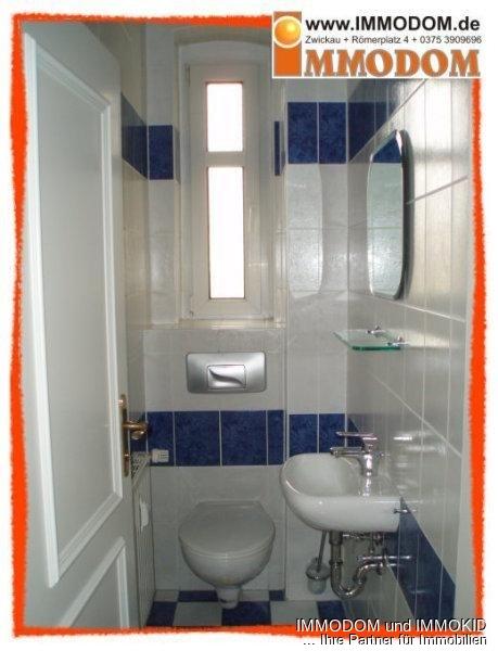 3-Zimmer-Wohnung in Zwickau mit EINBAUKÜCHE, BALKON und PERSONENAUFZUG zu vermieten! - Photo 1
