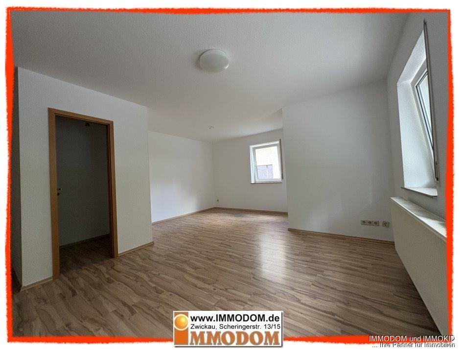 Singlewohnung mit Terrasse, neu renoviert und klein aber sehr gemütlich, in Aue/Erzgebirge zu vermieten! - Photo 1