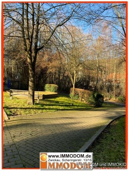 2-Zimmer-Wohnung mit BALKON und Tiefgaragen-PKW-Stellplatz (optional möbliert) in beliebtester Lage Zwickaus zu vermieten! - Photo 5
