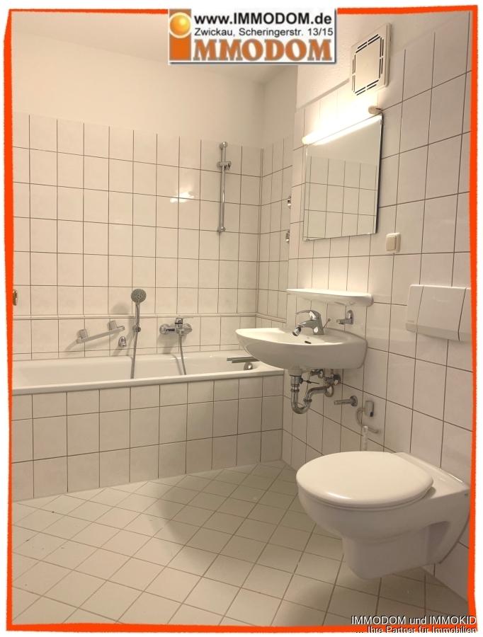 2-Zimmer-Wohnung mit BALKON und Tiefgaragen-PKW-Stellplatz (optional möbliert) in beliebtester Lage Zwickaus zu vermieten! - Photo 3