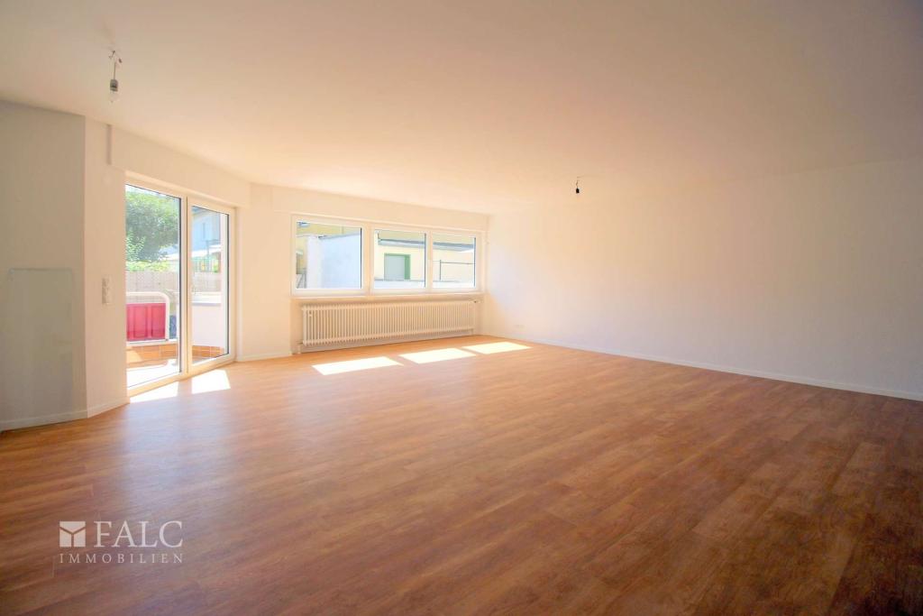Sanierte Wohnung mit großem Wohnzimmer! - Photo 3