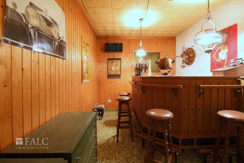 Bar UG