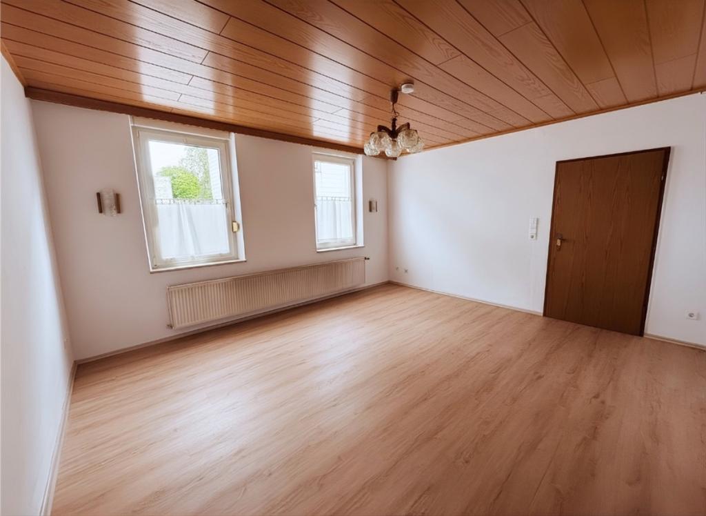 Bezugsfertiges Reihenmittelhaus mit Garten in zentraler Lage von Frankenthal - Foto 1