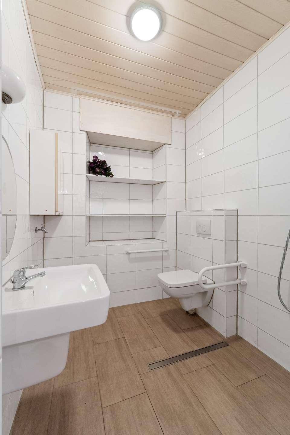 Bad - Patrick Pfeiffer Immobilien