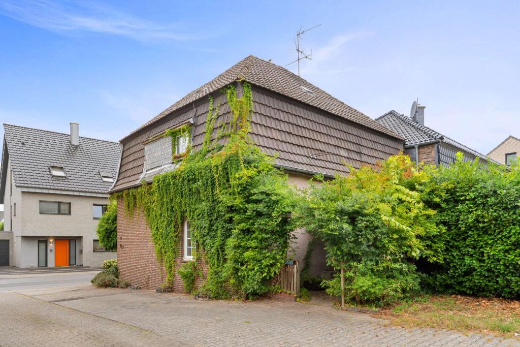 Hinteransicht - Patrick Pfeiffer Immobilien