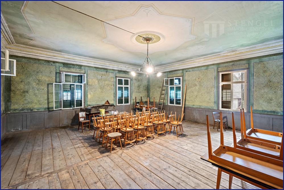 Saal mit Potential - z.B. Frühstück