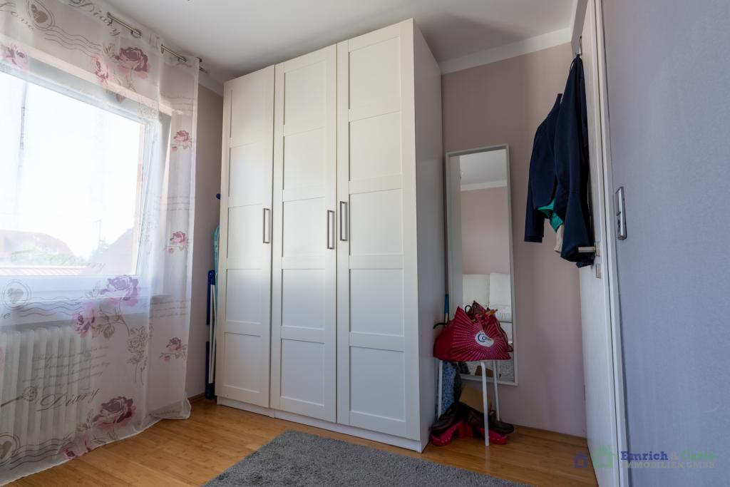 Schlafz-/Kinderzimmer