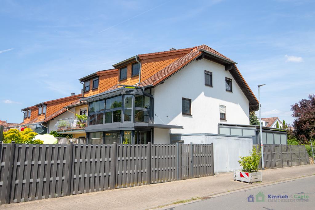 Straßenansicht