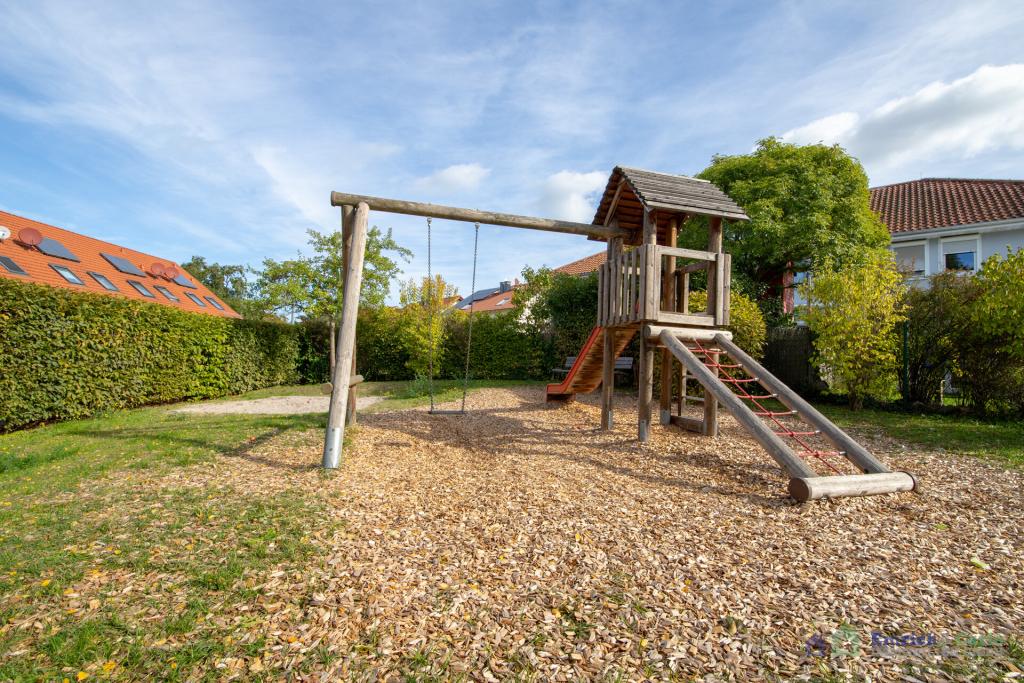 Umgebung - Spielplatz Uhlerborn