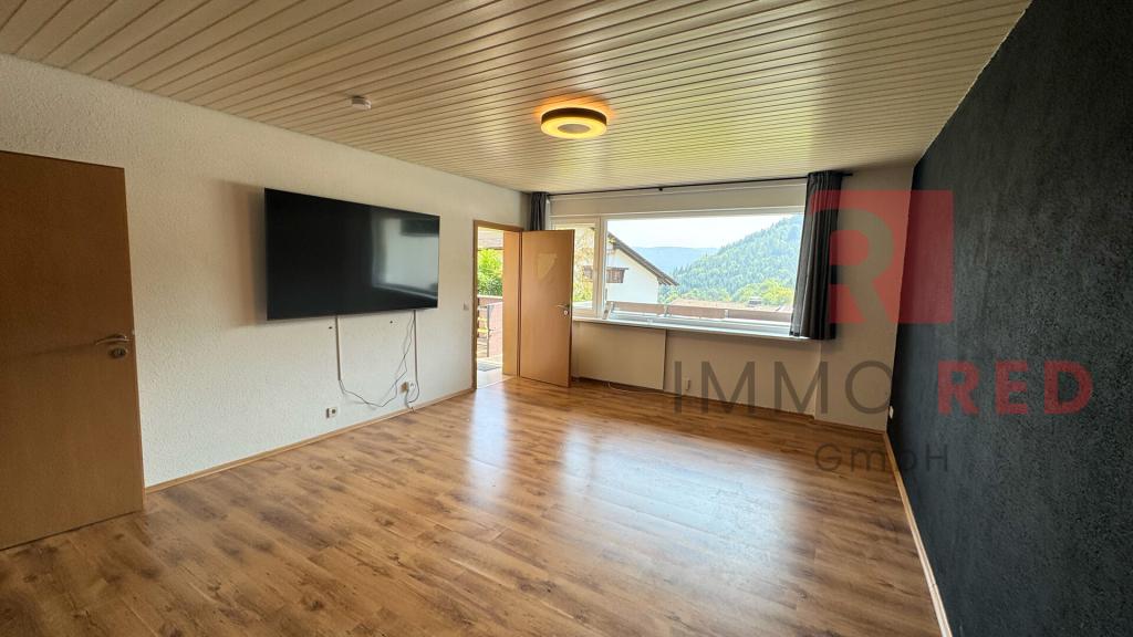 **Wohnen im Grünen - charmante 3 Zimmmer-Wohnung in Bad Herrenalb** - Photo 1