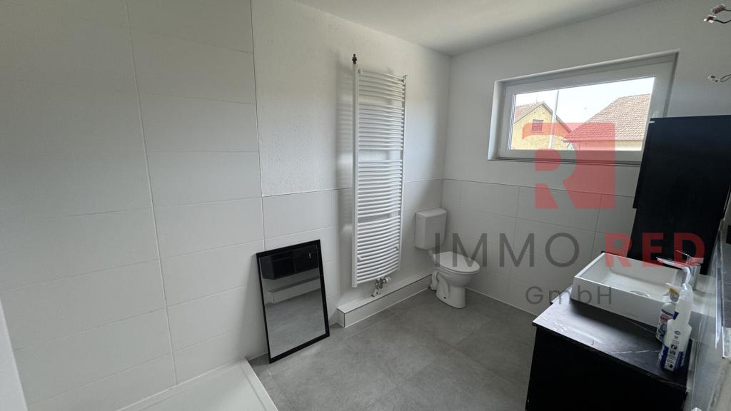 **3-Zimmer wohnung, frisch sanier - sucht neue Bewohner** - Foto 4