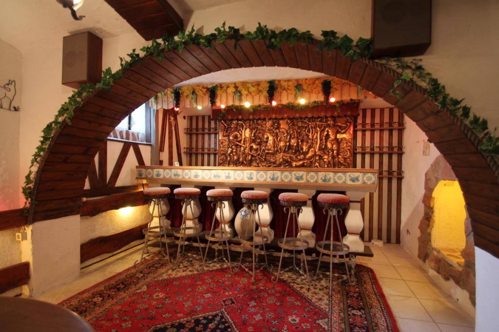Kellerbar